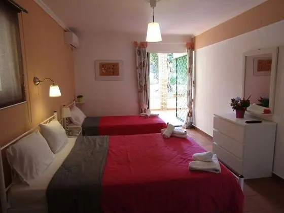 Stüdyo (Triple)