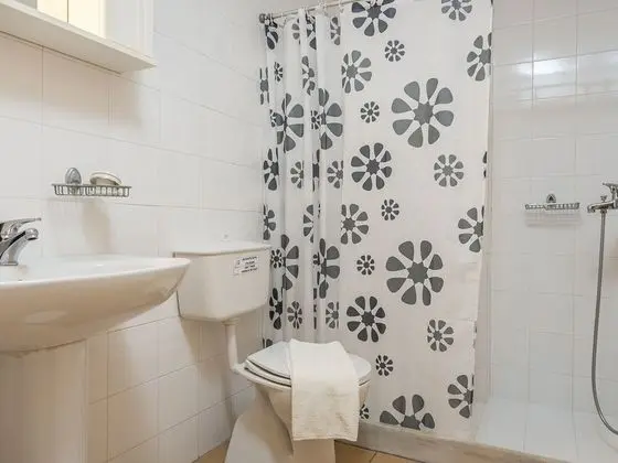 Bungalov, Banyolu/Duşlu