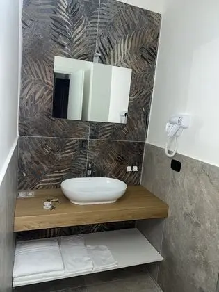 Grand Üç Kişilik Oda