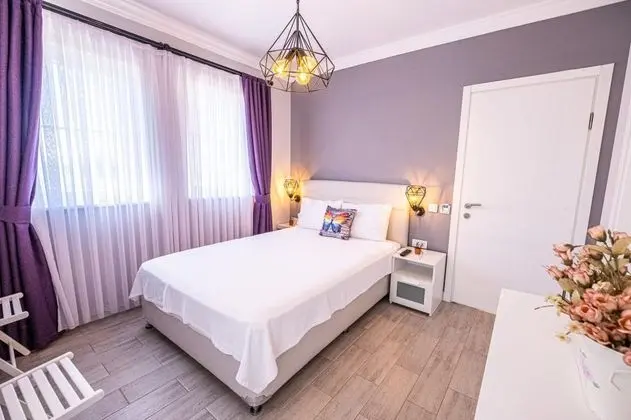 Verandalı Çift Kişilik Oda, Bahçe Manzaralı, Klimalı
