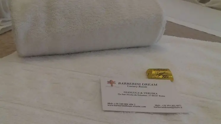 Luxury Oda
