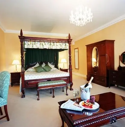 Romantic Tek Büyük Yataklı Oda, 1 Çift Kişilik Yatak (Four Poster)