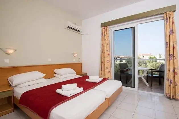 Apart Daire, 1 Yatak Odası, Balkon, Bahçe Manzaralı