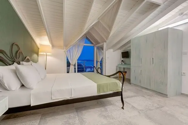 Deluxe Çatı Katı (Loft)