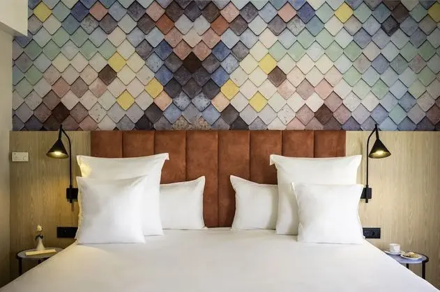 Deluxe Oda (Medina View - 2 Adults + 1 Child)