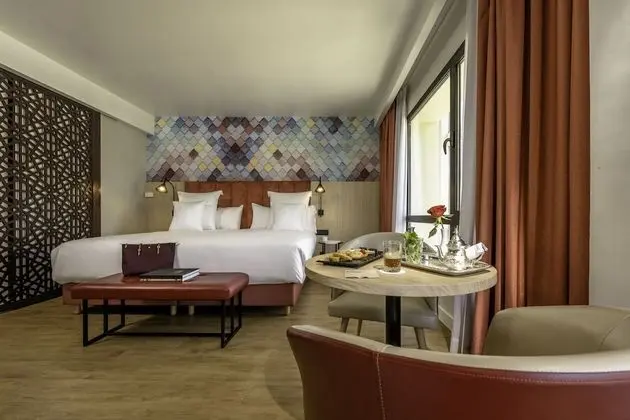 Deluxe Oda (Medina View - 2 Adults + 1 Child)