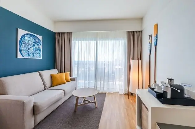 Deluxe Büyük Yataklı Tek Kişilik Oda