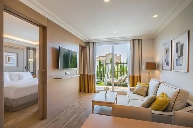 Junior Süit (Deluxe)