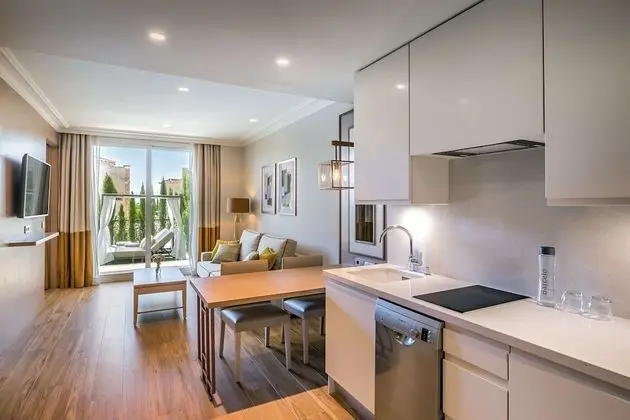 Junior Süit (Deluxe)