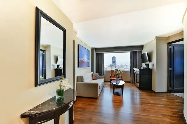 Suite Premium Level