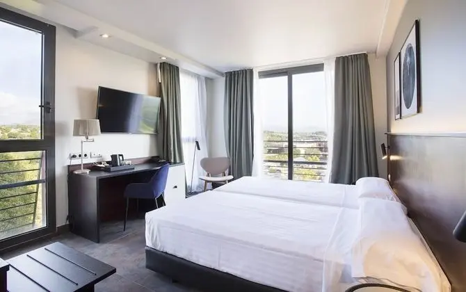 Superior İki Ayrı Yataklı Oda