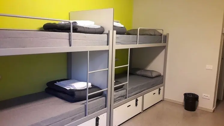 Ortak Ranzalı Oda, Karma Ranzalı Oda (One Bed in 8 Bedded)