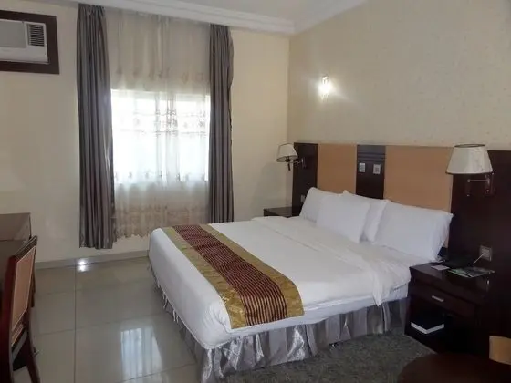 Standard Oda, 1 Çift Kişilik Yatak