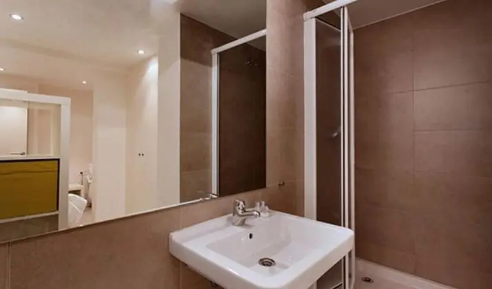 Apart Daire, 2 Yatak Odası (I)