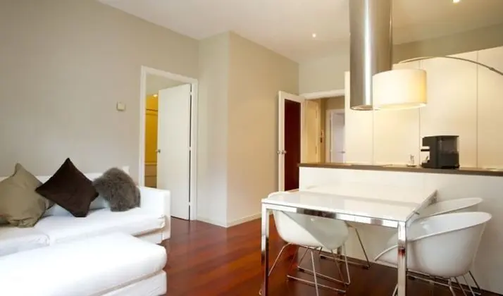 Apart Daire, 2 Yatak Odası (II)