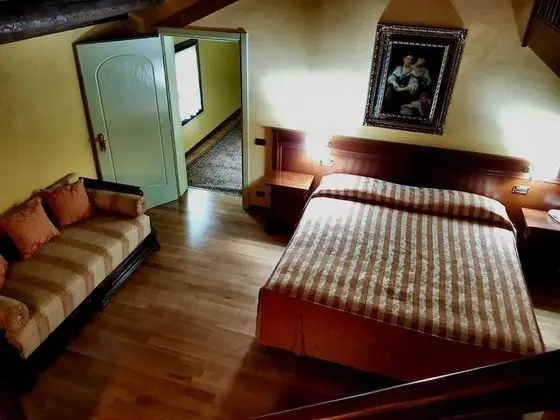 Tek Büyük veya İki Ayrı Yataklı Oda