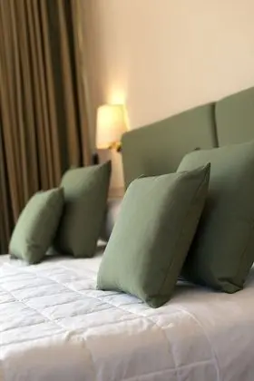 Tek Büyük veya İki Ayrı Yataklı Oda, Şehir Manzaralı