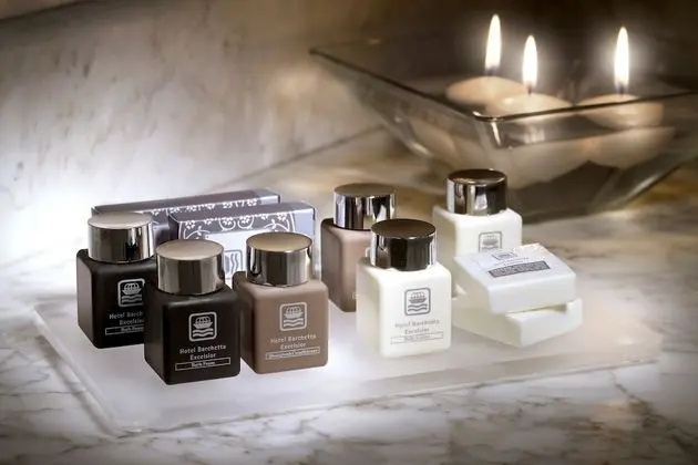 Tek Büyük veya İki Ayrı Yataklı Oda, Şehir Manzaralı