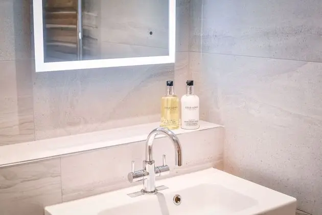 Luxury Apart Daire, Banyolu/Duşlu, Şehir Manzaralı