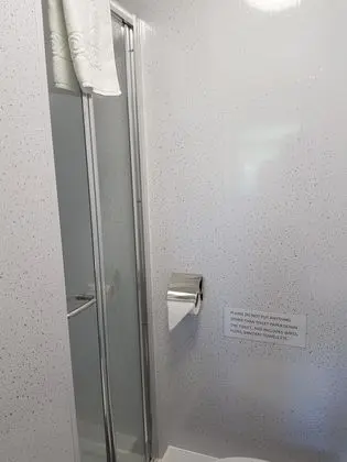 Tek Kişilik Oda, Banyolu/Duşlu