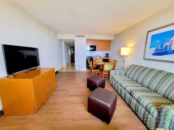 Süit, 1 En Büyük (King) Boy Yatak ve Çekyat, Engellilere Uygun (Handicap Accessible Room)