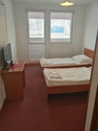 Tek Büyük veya İki Ayrı Yataklı Oda
