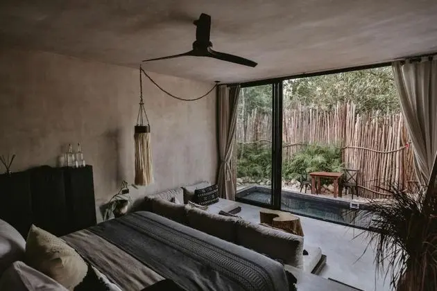 Deluxe Villa