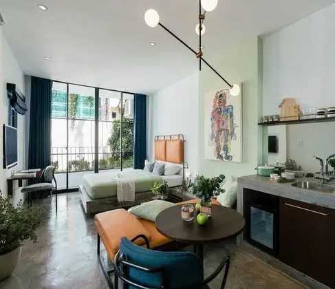 Standard Stüdyo (Bare Gallery Two)