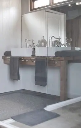 Luxury Tek Büyük Yataklı Oda