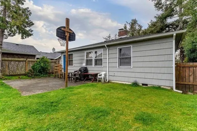 Ev, 2 Çift Kişilik Yatak (Barefoot Bungalow)