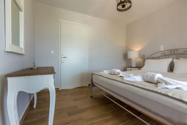 Superior Apart Daire, 1 Yatak Odası, Kısmi Deniz Manzaralı