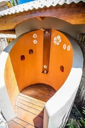 Oda, Denize Sıfır (Safari Bure)