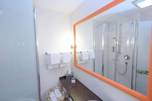 Classic Tek Büyük Yataklı Oda