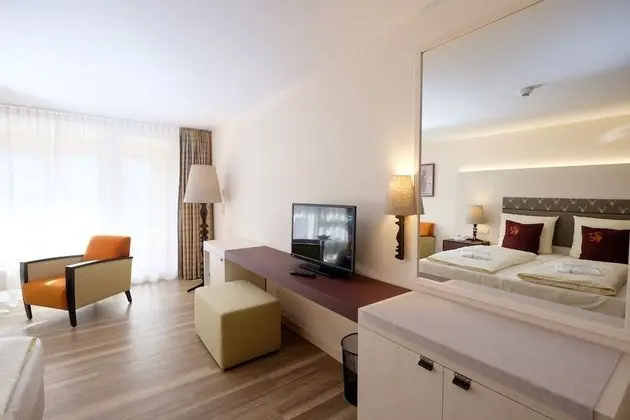 Comfort Tek Büyük Yataklı Oda