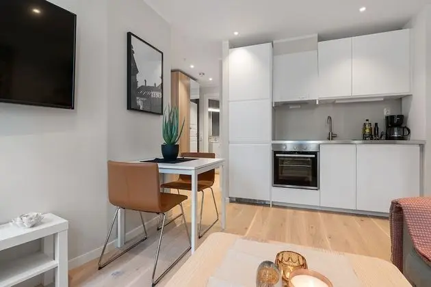 1 bedroom apartment, ground floor