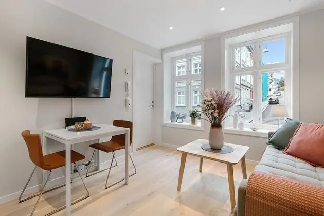 1 bedroom apartment, ground floor