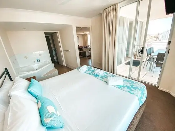 Apart Daire, 3 Yatak Odası, Kısmi Deniz Manzarası