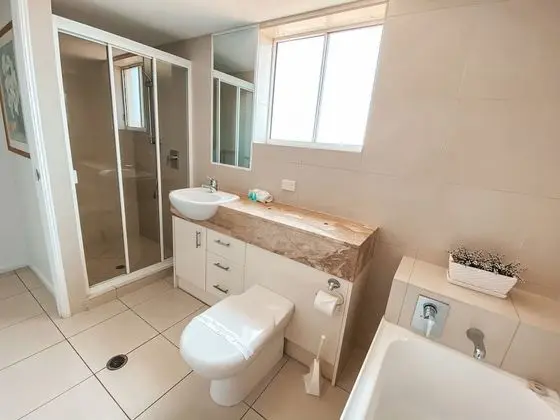Apart Daire, 3 Yatak Odası, Kısmi Deniz Manzarası