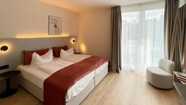 DORMERO Room