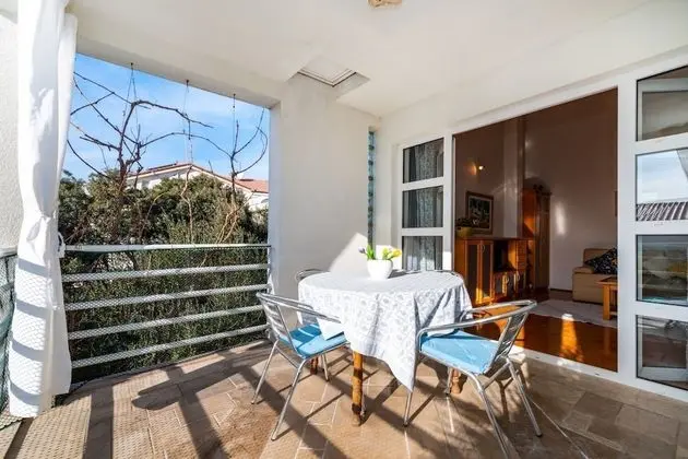 Apart Daire (Bari - 140 m from beach - A3(2+2))