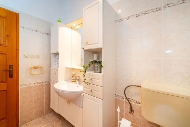 Apart Daire (Bari - 140 m from beach - A3(2+2))