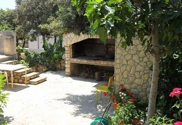 Apart Daire (Bari - 140 m from beach - A3(2+2))