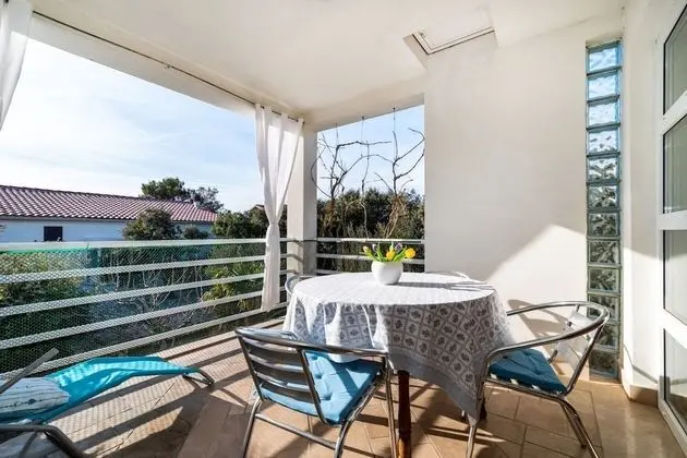 Apart Daire (Bari - 140 m from beach - A3(2+2))