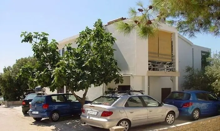 Apart Daire (Bari - 140 m from beach - A3(2+2))
