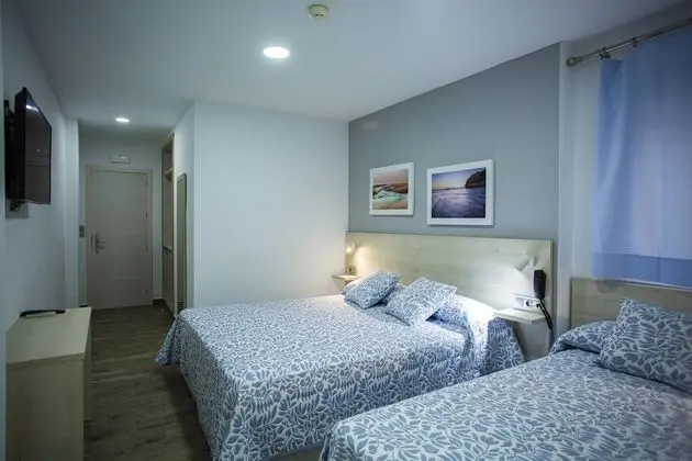 Basic Üç Kişilik Oda