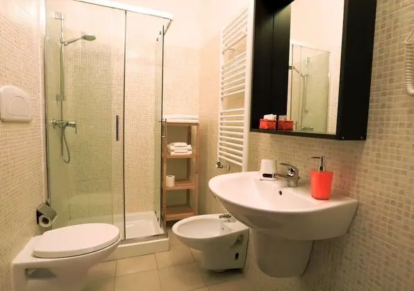 Tek Büyük Yataklı Oda (Arancio)