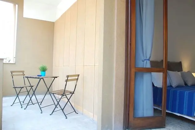 Basic Tek Büyük Yataklı Oda, Ortak Banyo (esterno 1)