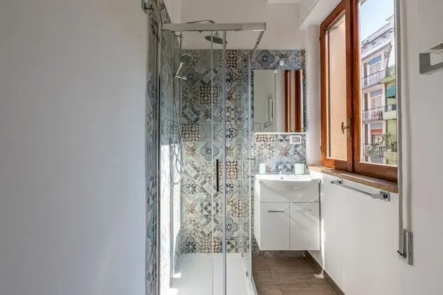 Deluxe Dört Kişilik Oda, Özel Banyo (3)