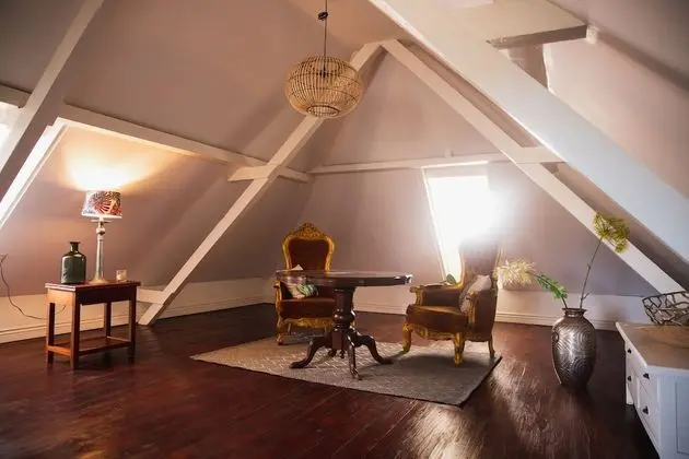 Classic Çatı Katı (Loft)