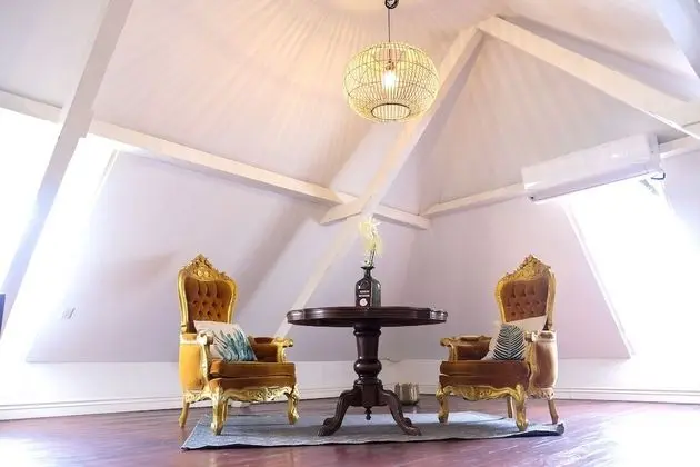 Classic Çatı Katı (Loft)